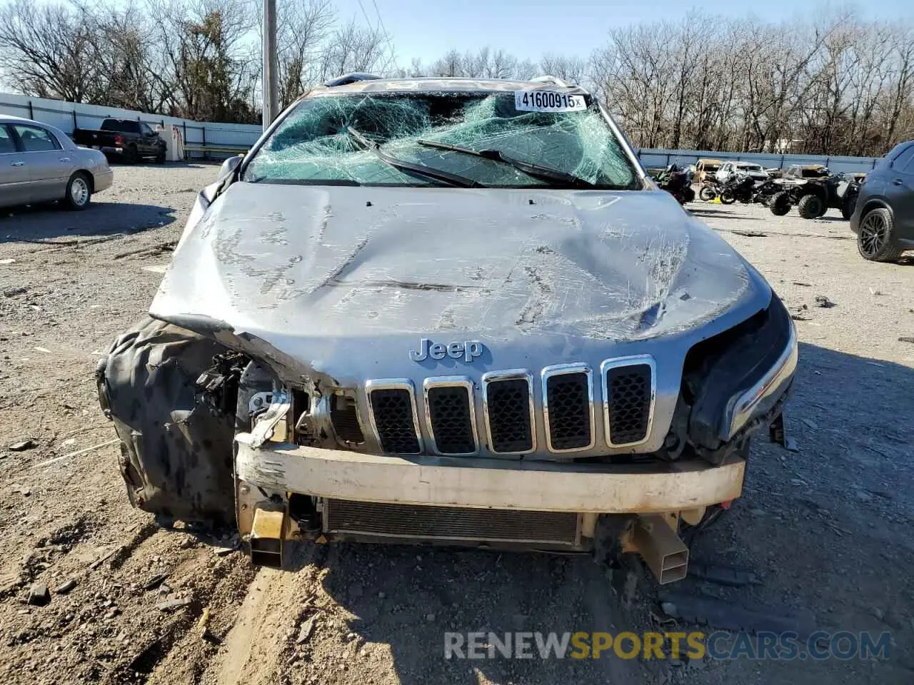 5 fotografías del automóvil dañado 1C4PJLLBXKD365842 JEEP GRAND CHER 2019