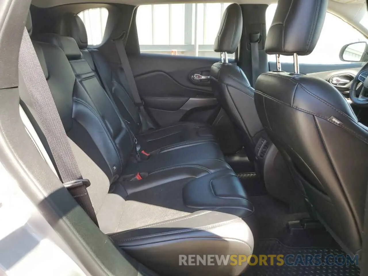 11 fotografías del automóvil dañado 1C4PJLLX5KD171439 JEEP GRAND CHER 2019