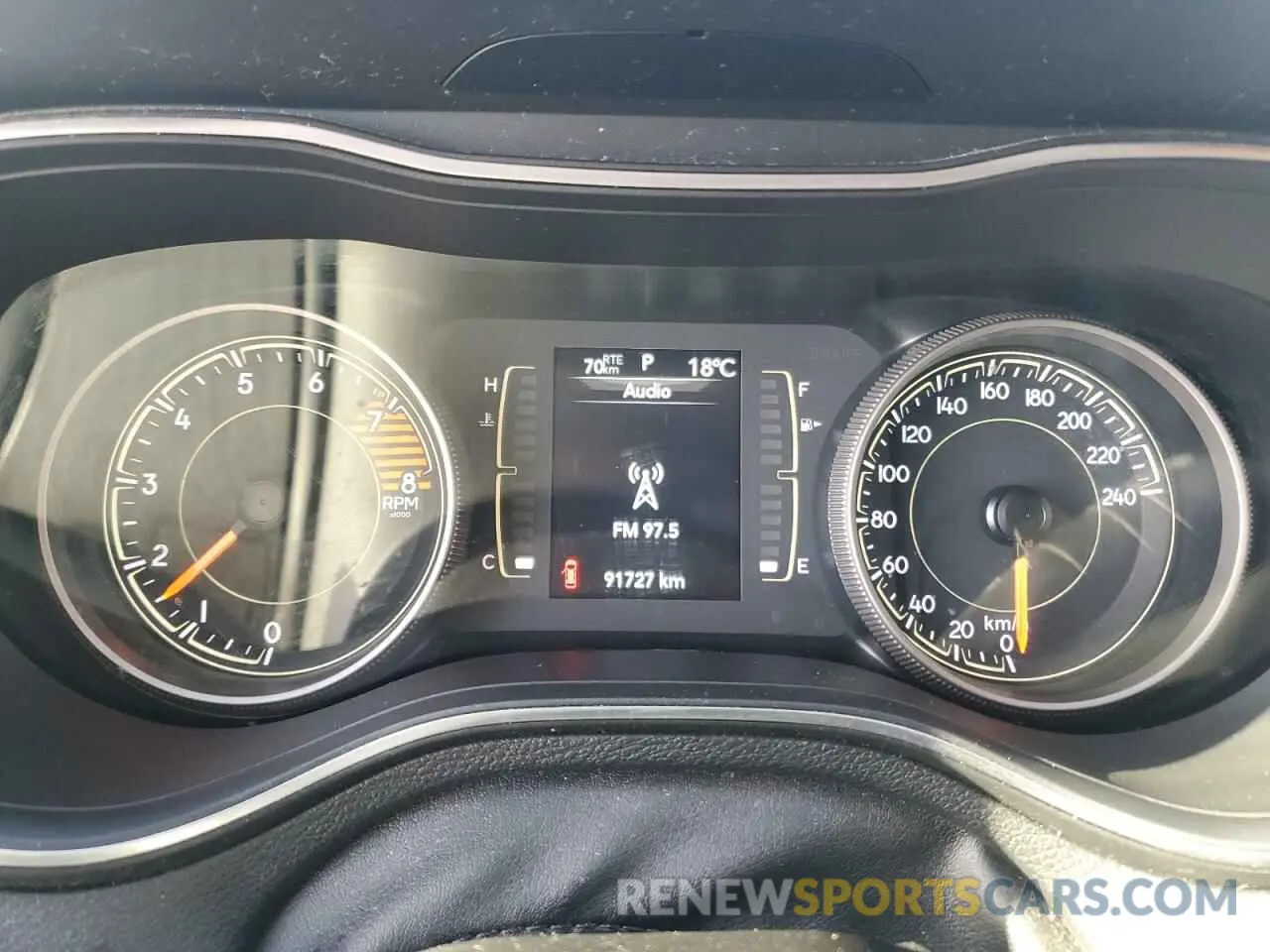 9 fotografías del automóvil dañado 1C4PJMAX2KD347338 JEEP GRAND CHER 2019