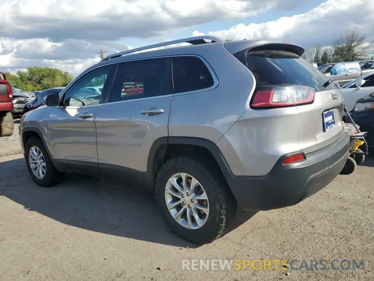 2 fotografías del automóvil dañado 1C4PJMCB5KD212730 JEEP GRAND CHER 2019