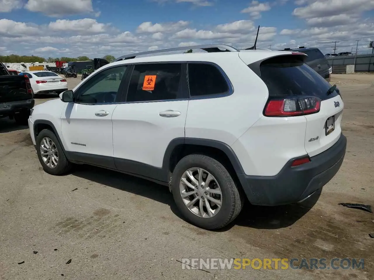 2 fotografías del automóvil dañado 1C4PJMCX2KD315664 JEEP GRAND CHER 2019