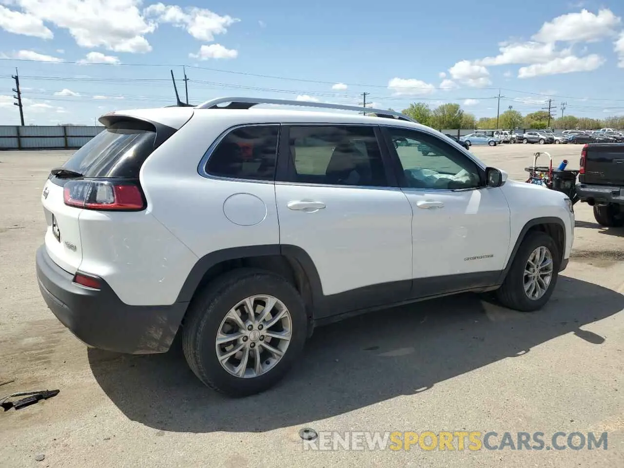 3 fotografías del automóvil dañado 1C4PJMCX2KD315664 JEEP GRAND CHER 2019