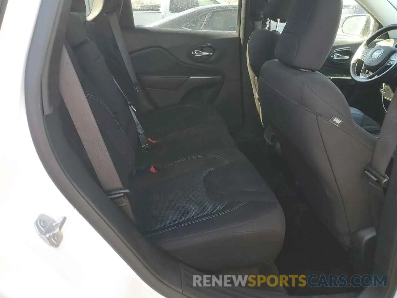 11 fotografías del automóvil dañado 1C4PJMCX4KD268329 JEEP GRAND CHER 2019