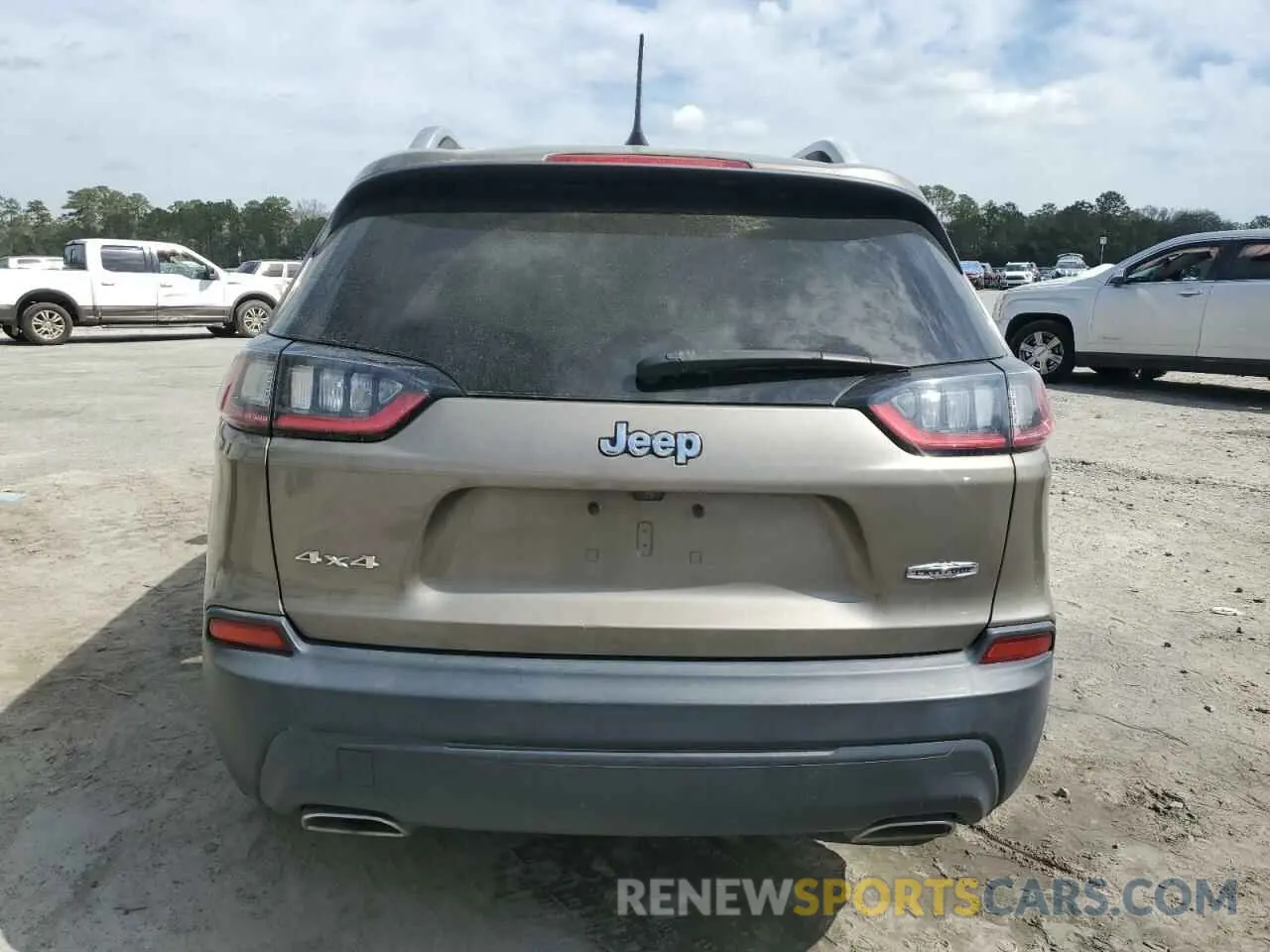 6 fotografías del automóvil dañado 1C4PJMCX5KD193754 JEEP GRAND CHER 2019
