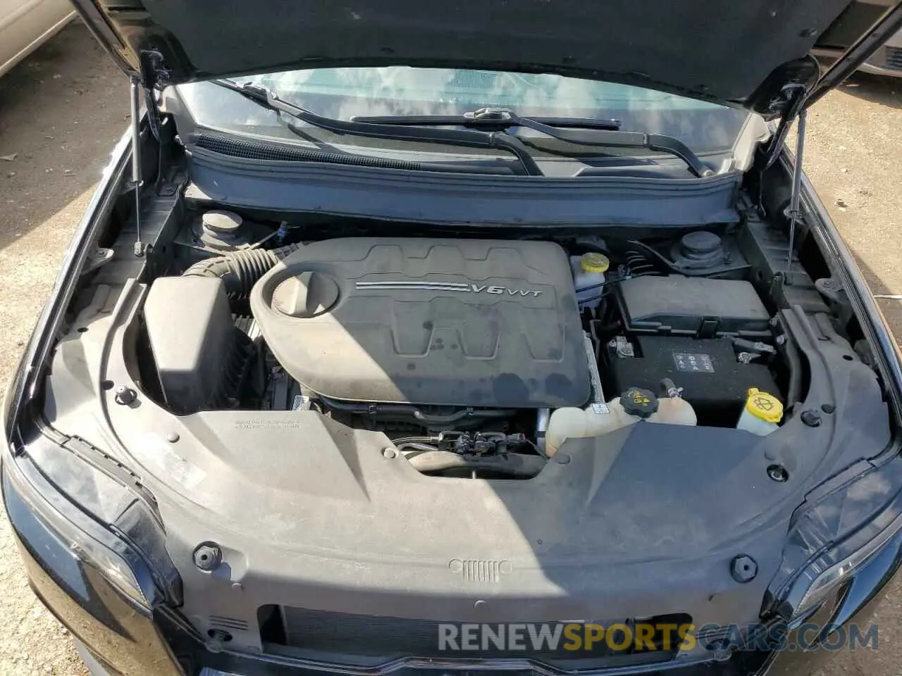 11 fotografías del automóvil dañado 1C4PJMCX8KD229789 JEEP GRAND CHER 2019