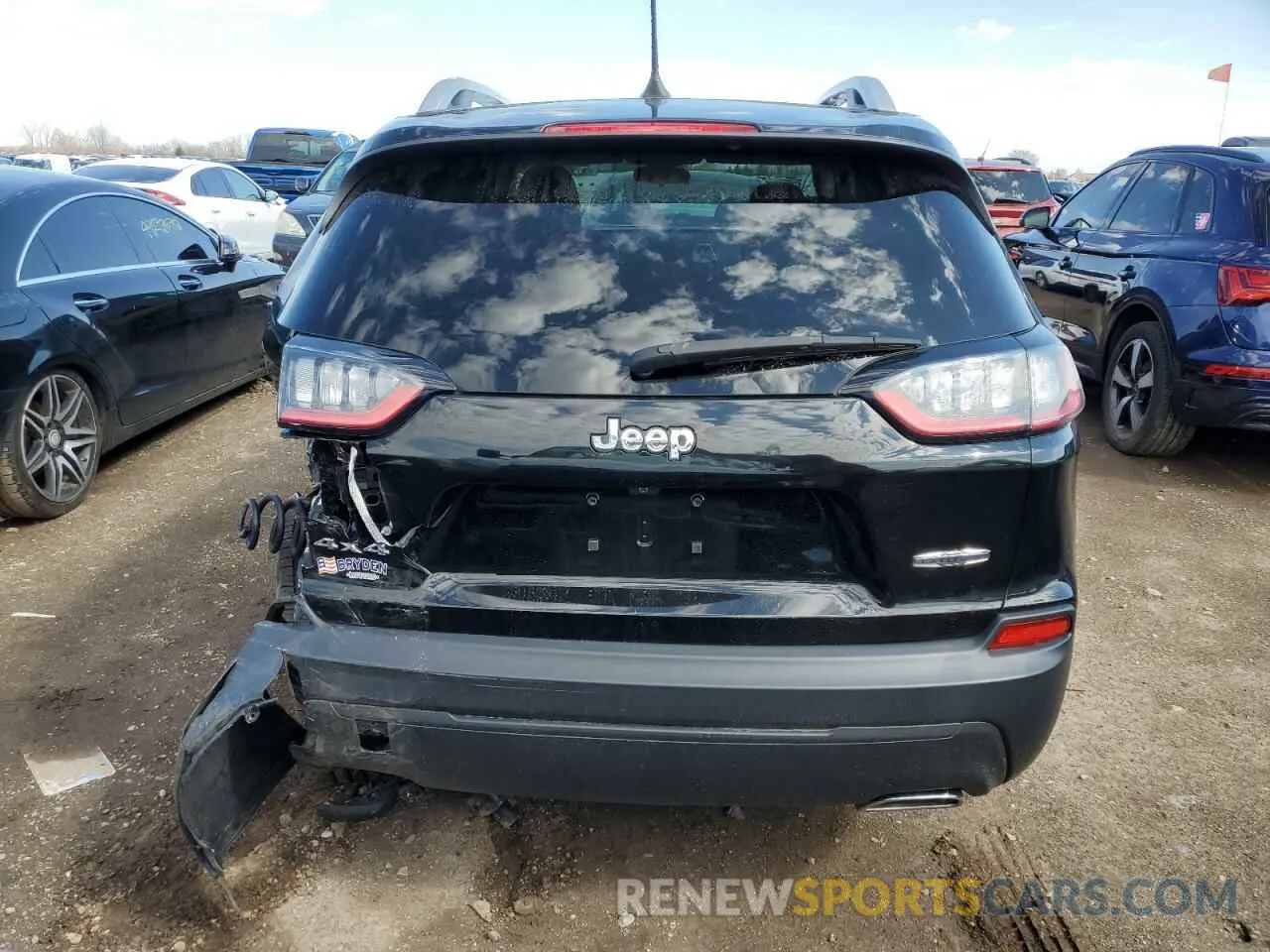 6 fotografías del automóvil dañado 1C4PJMCX8KD229789 JEEP GRAND CHER 2019