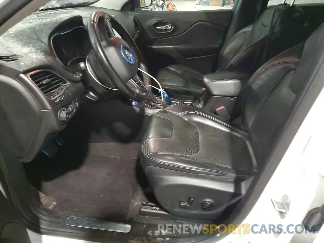7 fotografías del automóvil dañado 1C4PJMDX2KD218995 JEEP GRAND CHER 2019