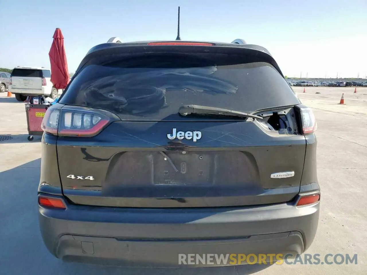 6 fotografías del automóvil dañado 1C4PJMLB0KD273628 JEEP GRAND CHER 2019