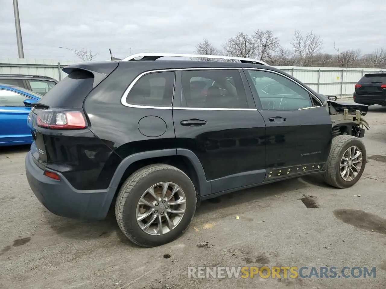 3 fotografías del automóvil dañado 1C4PJMLB0KD319734 JEEP GRAND CHER 2019