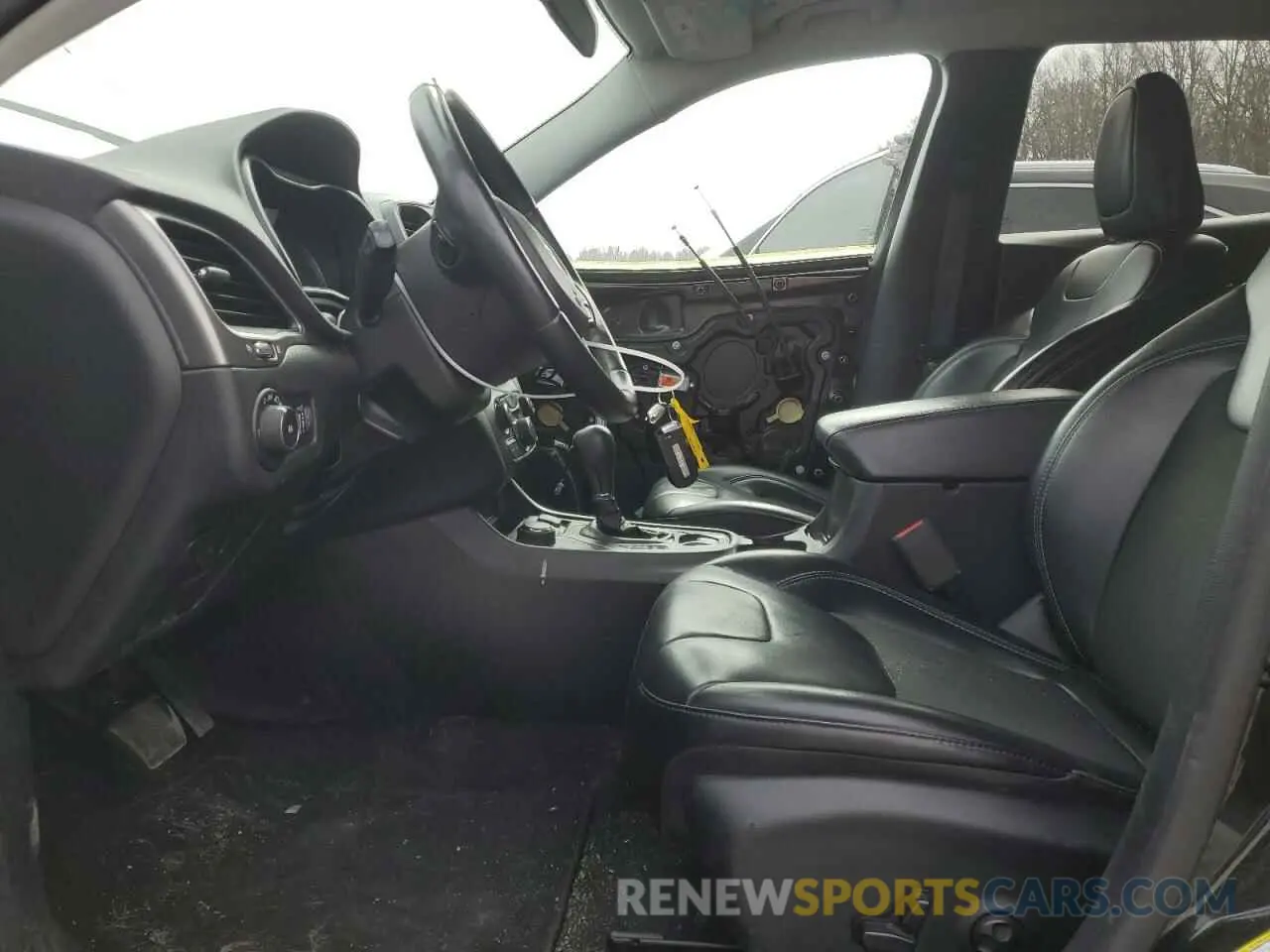 7 fotografías del automóvil dañado 1C4PJMLB0KD319734 JEEP GRAND CHER 2019