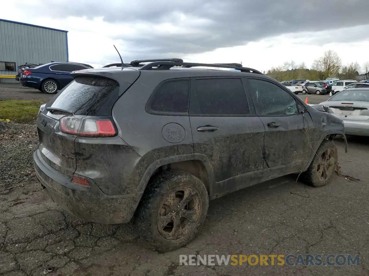 3 fotografías del automóvil dañado 1C4PJMLB0KD414259 JEEP GRAND CHER 2019
