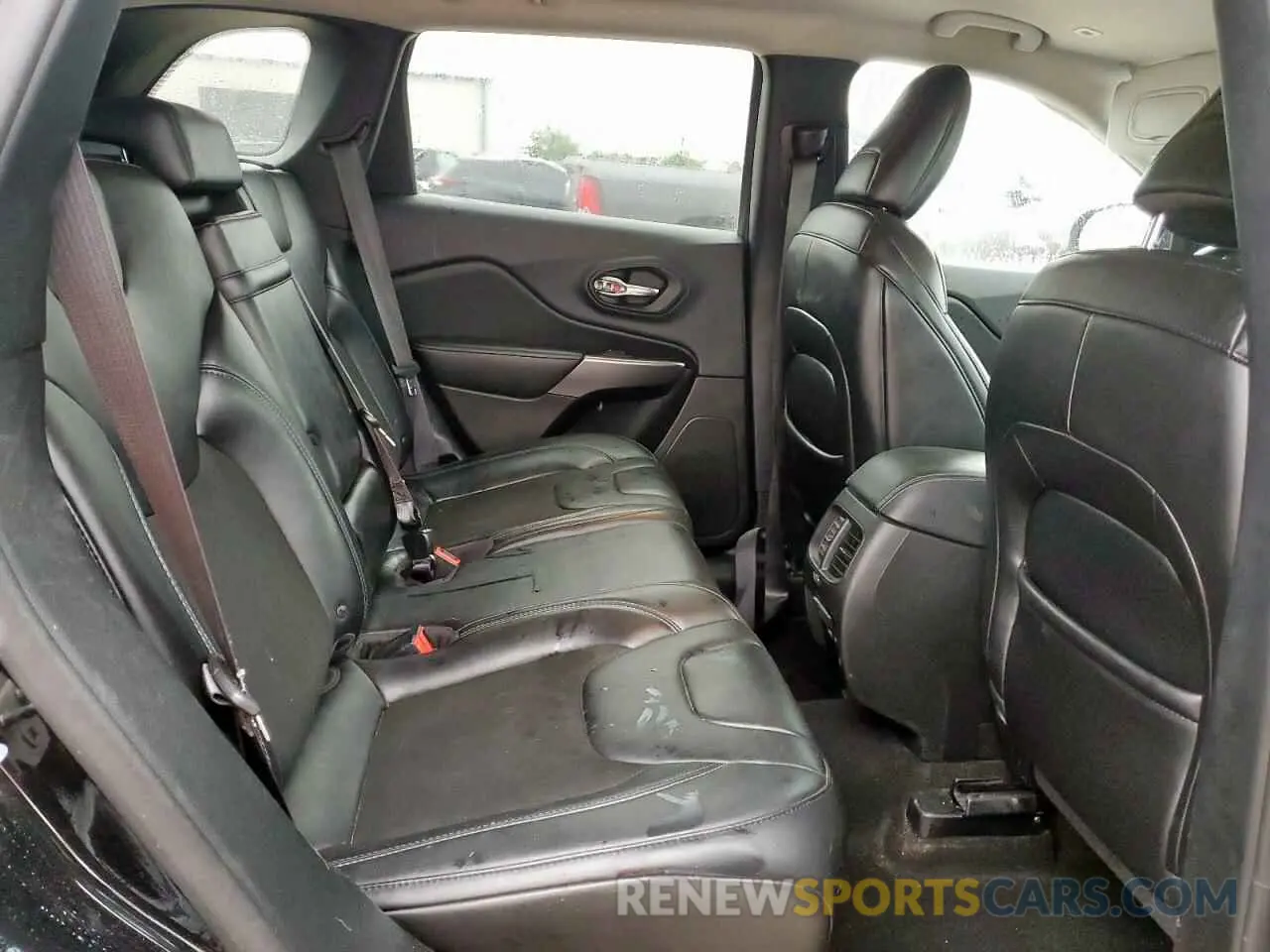 11 fotografías del automóvil dañado 1C4PJMLB2KD280516 JEEP GRAND CHER 2019