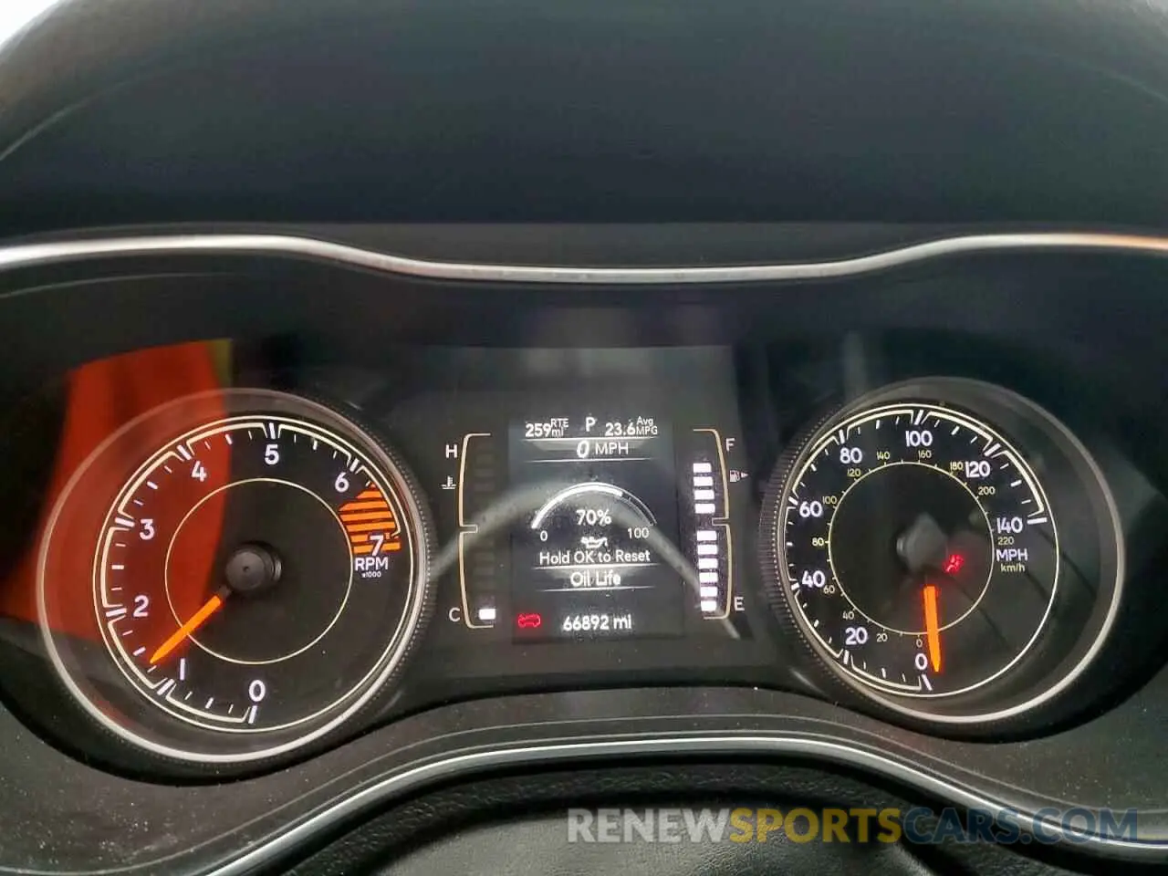9 fotografías del automóvil dañado 1C4PJMLB2KD280516 JEEP GRAND CHER 2019