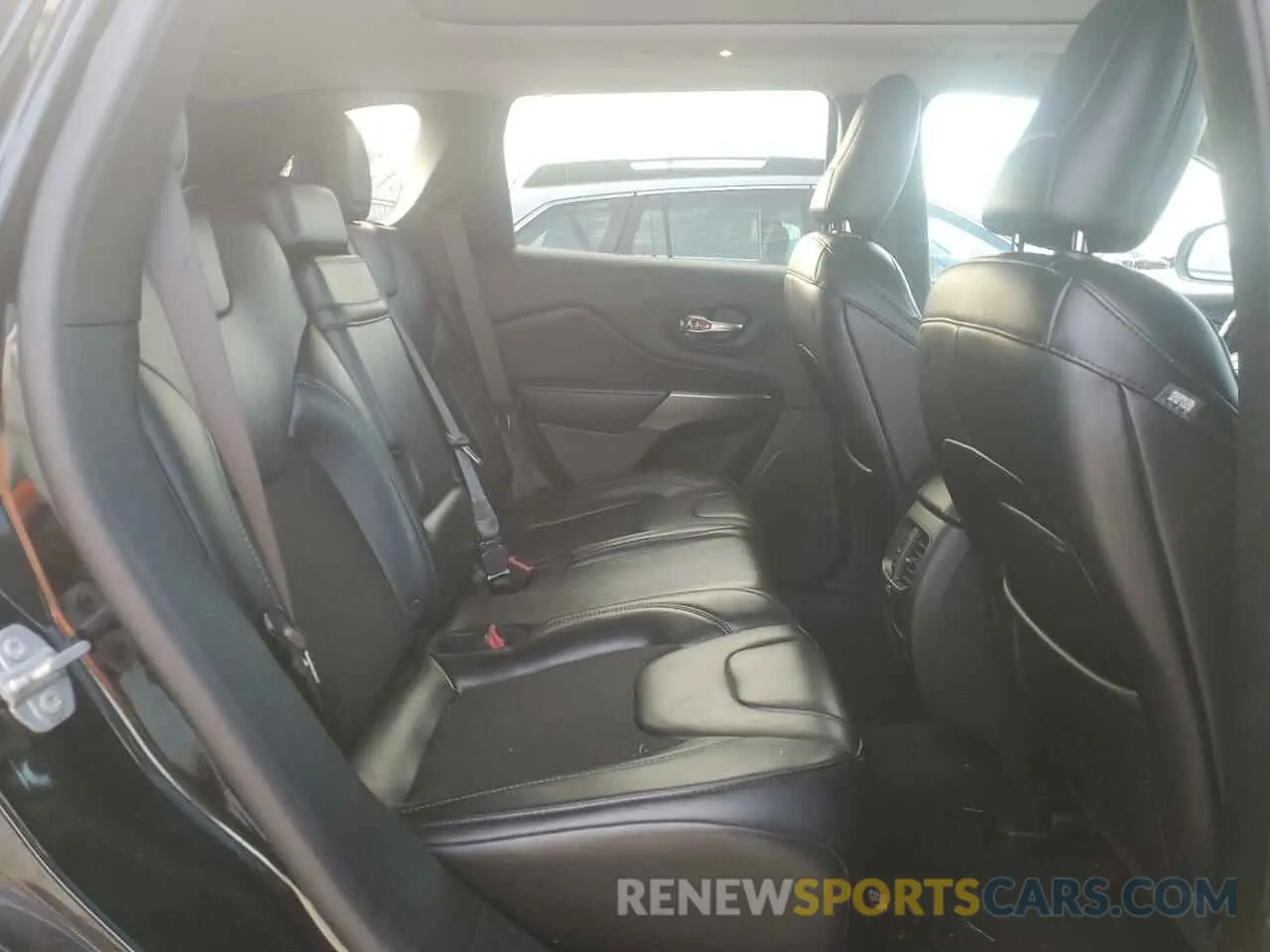 11 fotografías del automóvil dañado 1C4PJMLB2KD311196 JEEP GRAND CHER 2019