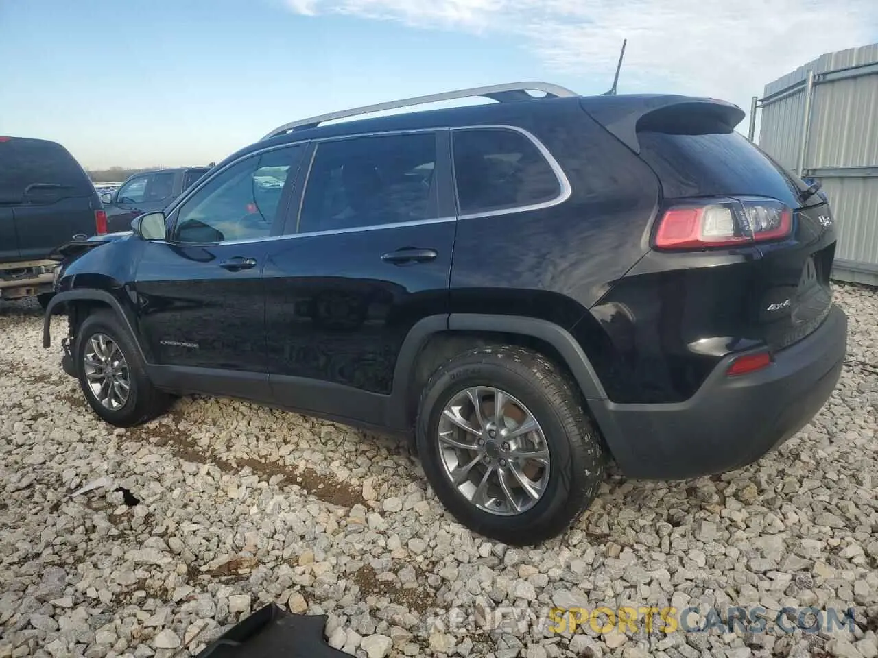 2 fotografías del automóvil dañado 1C4PJMLB2KD311196 JEEP GRAND CHER 2019