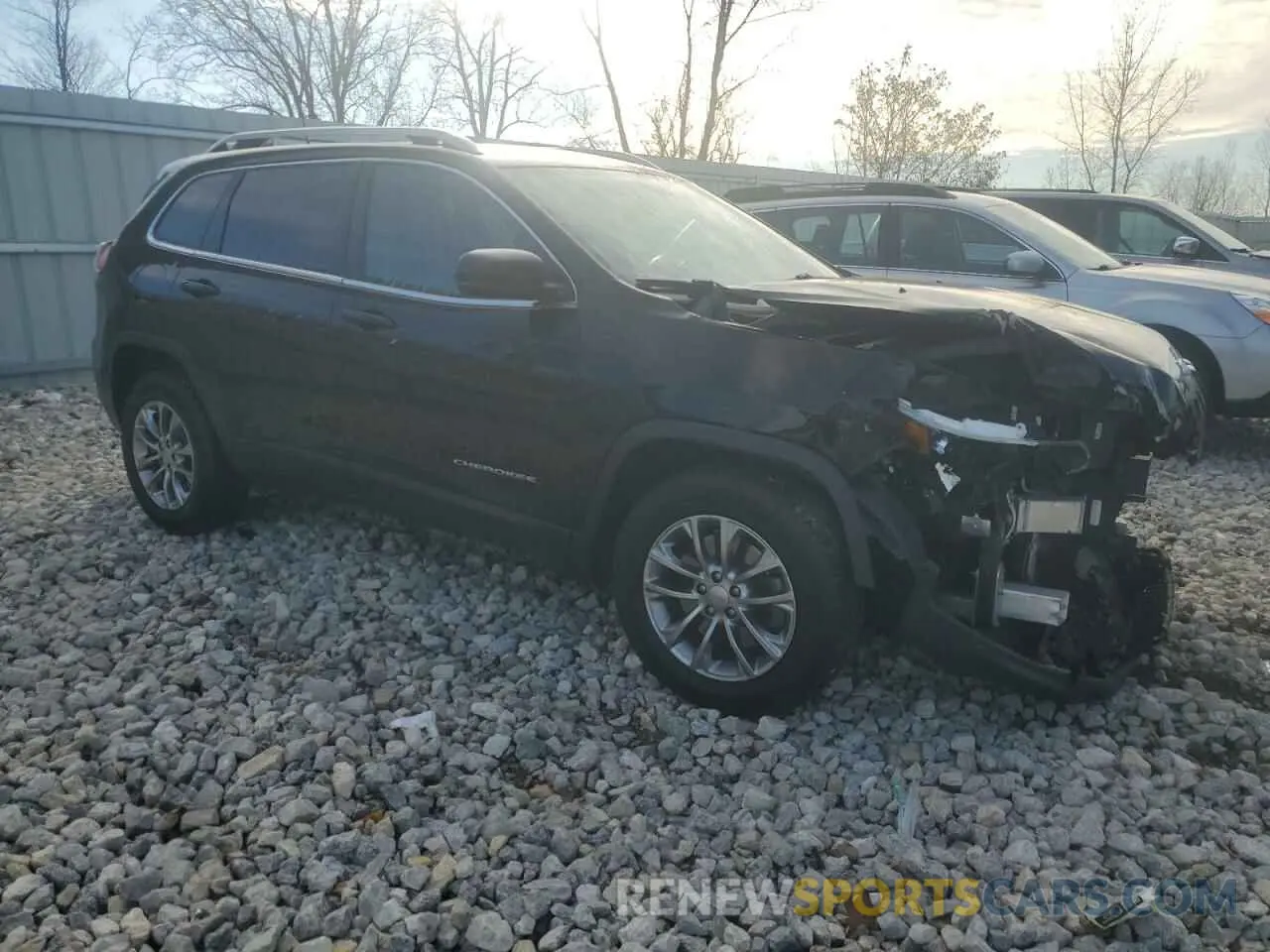 4 fotografías del automóvil dañado 1C4PJMLB2KD311196 JEEP GRAND CHER 2019