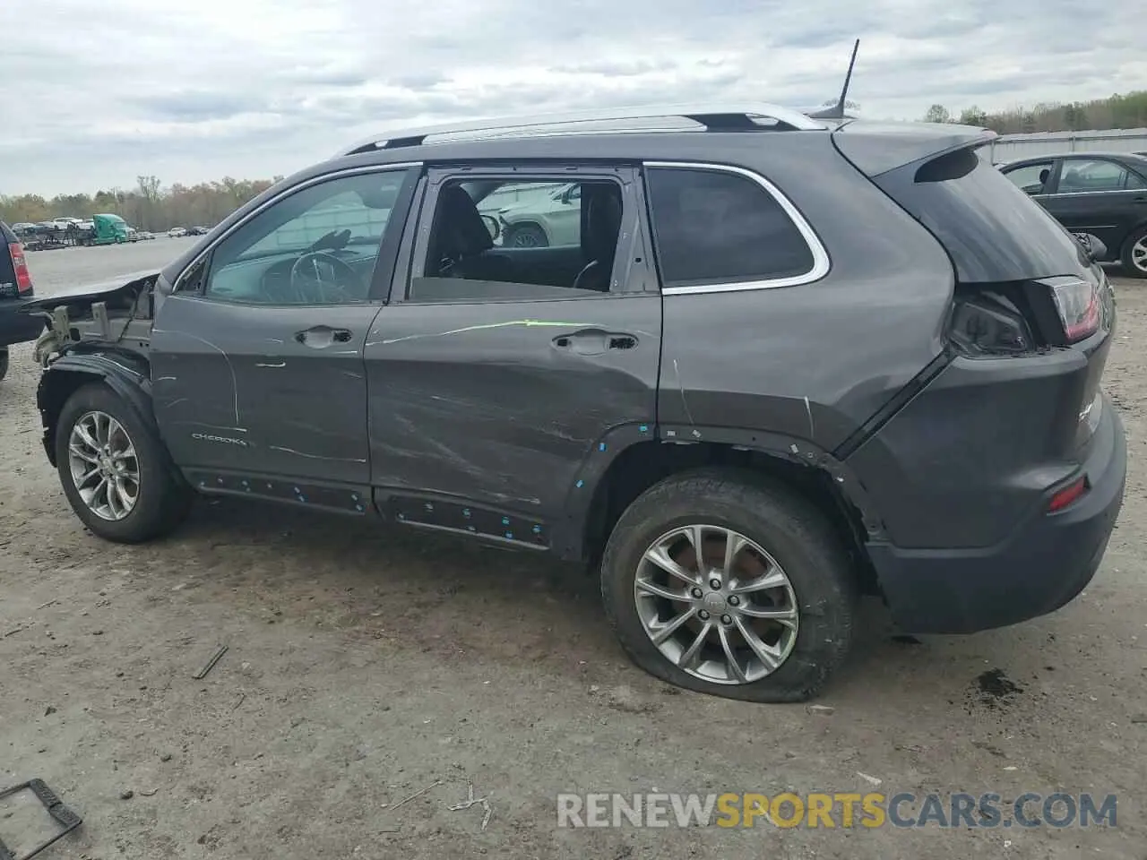 2 fotografías del automóvil dañado 1C4PJMLB3KD253809 JEEP GRAND CHER 2019