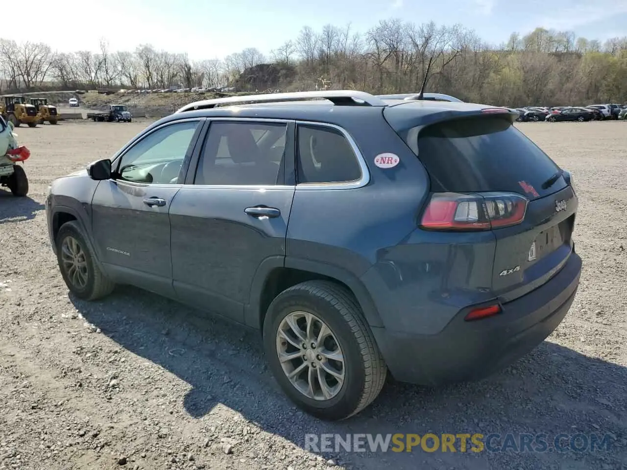 2 fotografías del automóvil dañado 1C4PJMLB5KD384675 JEEP GRAND CHER 2019