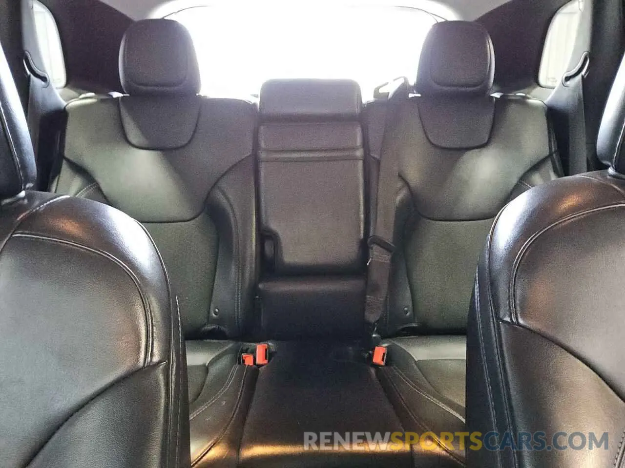 10 fotografías del automóvil dañado 1C4PJMLB7KD448103 JEEP GRAND CHER 2019