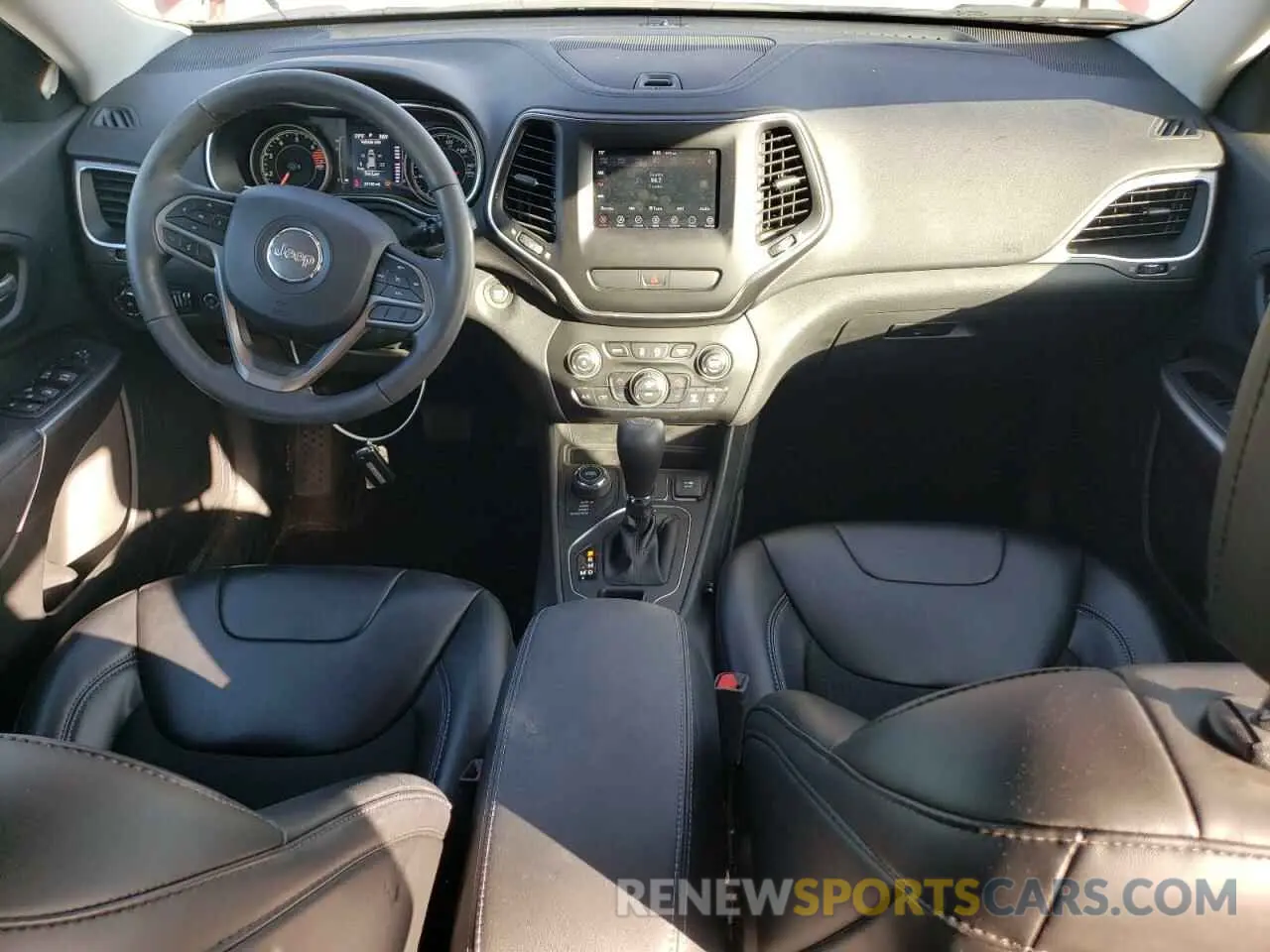 8 fotografías del automóvil dañado 1C4PJMLB9KD213380 JEEP GRAND CHER 2019
