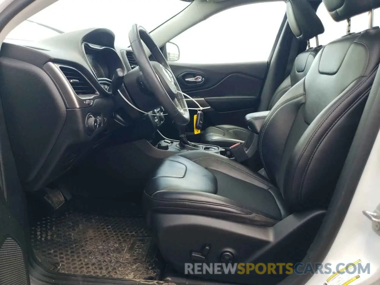 7 fotografías del automóvil dañado 1C4PJMLB9KD453108 JEEP GRAND CHER 2019