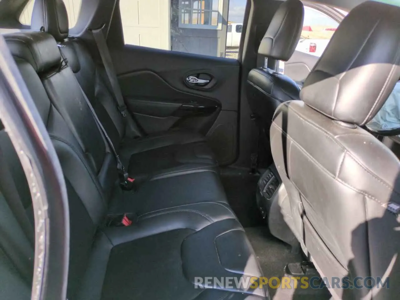 10 fotografías del automóvil dañado 1C4PJMLBXKD477983 JEEP GRAND CHER 2019