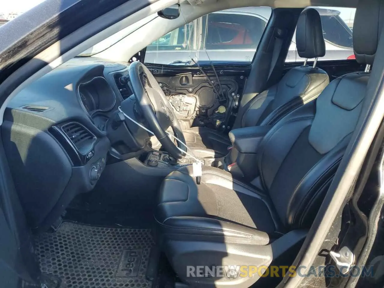 7 fotografías del automóvil dañado 1C4PJMLN1KD345771 JEEP GRAND CHER 2019