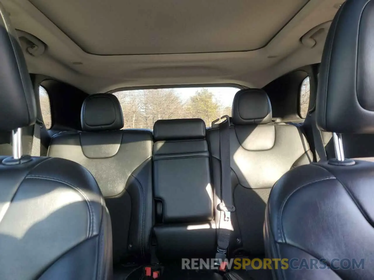 10 fotografías del automóvil dañado 1C4PJMLN7KD191034 JEEP GRAND CHER 2019