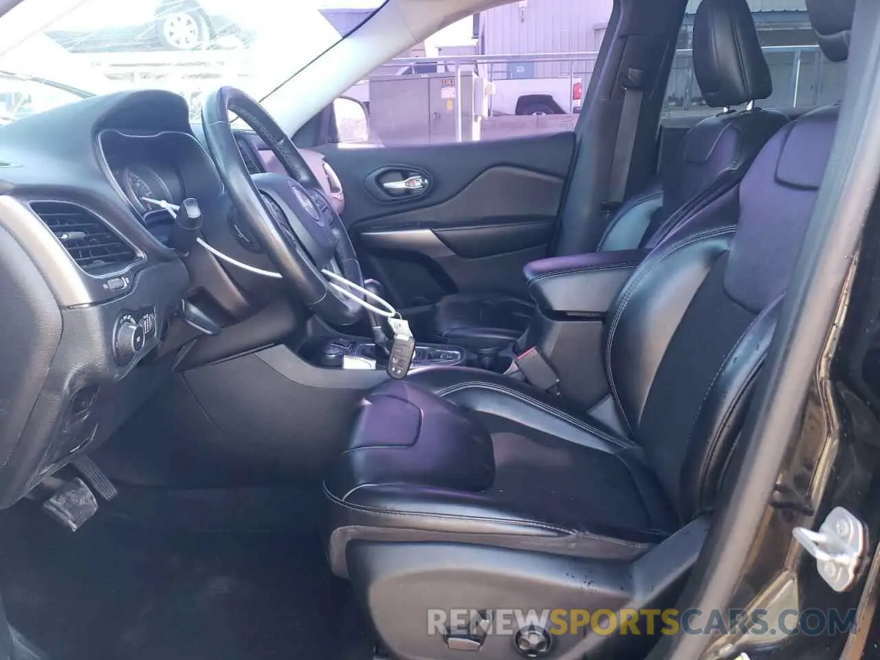 7 fotografías del automóvil dañado 1C4PJMLX3KD408306 JEEP GRAND CHER 2019