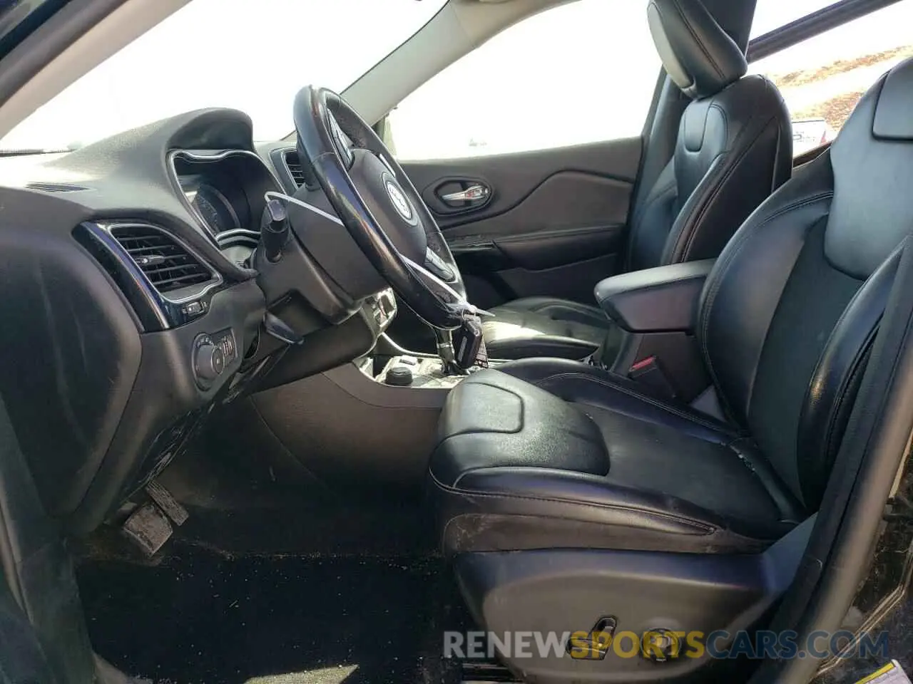 7 fotografías del automóvil dañado 1C4PJMLX8KD282895 JEEP GRAND CHER 2019