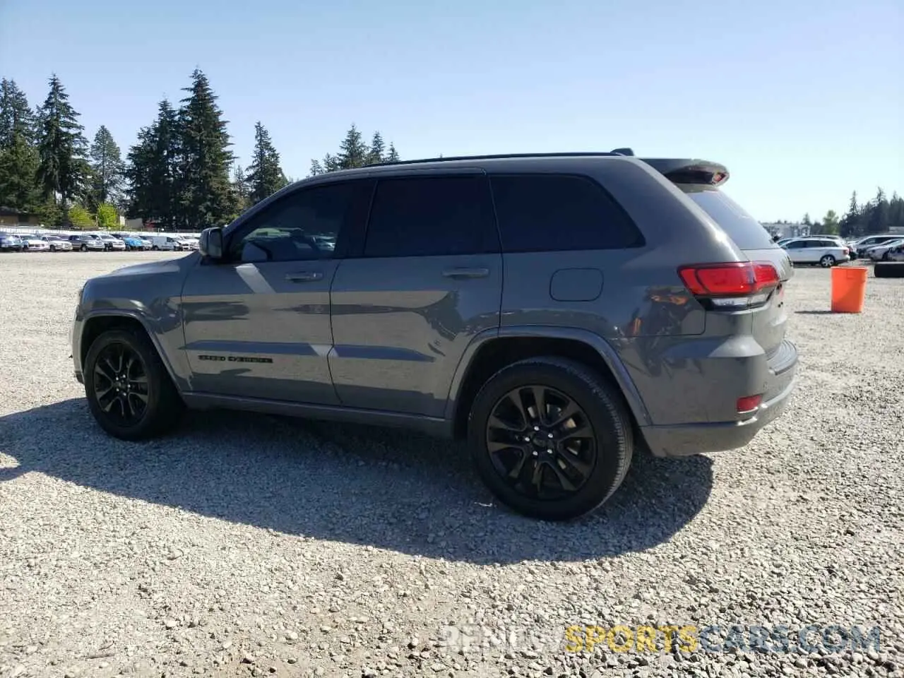 2 fotografías del automóvil dañado 1C4RJEAG5KC731974 JEEP GRAND CHER 2019