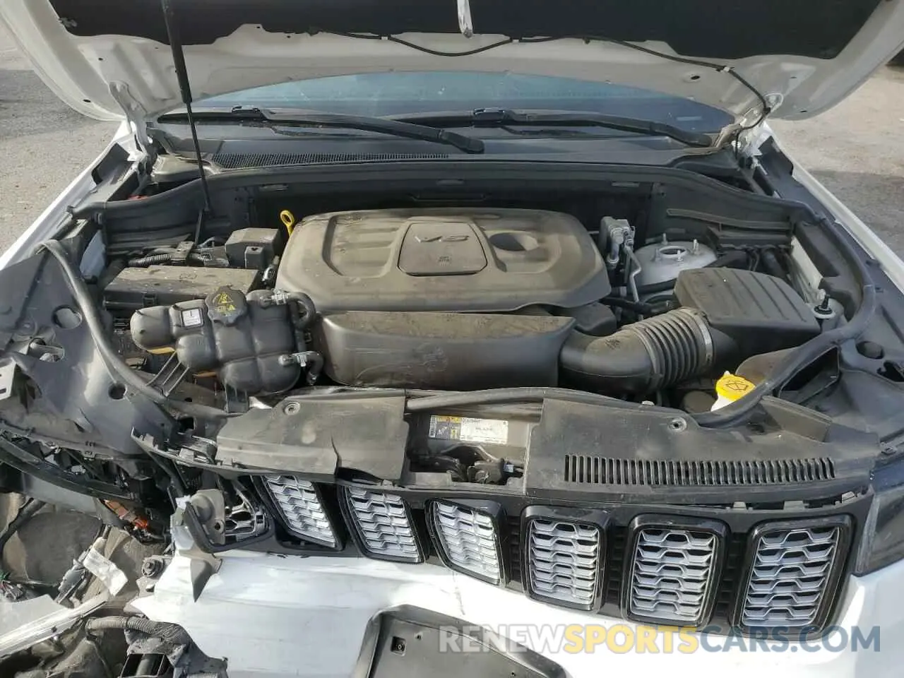 12 fotografías del automóvil dañado 1C4RJEAG7KC752552 JEEP GRAND CHER 2019