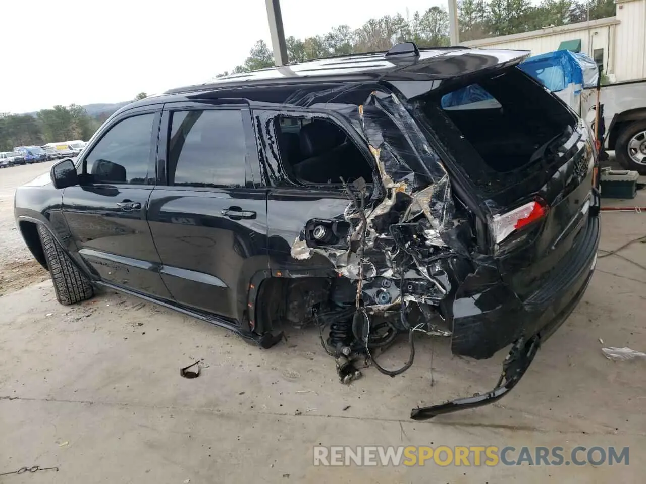 2 fotografías del automóvil dañado 1C4RJEAG8KC681135 JEEP GRAND CHER 2019