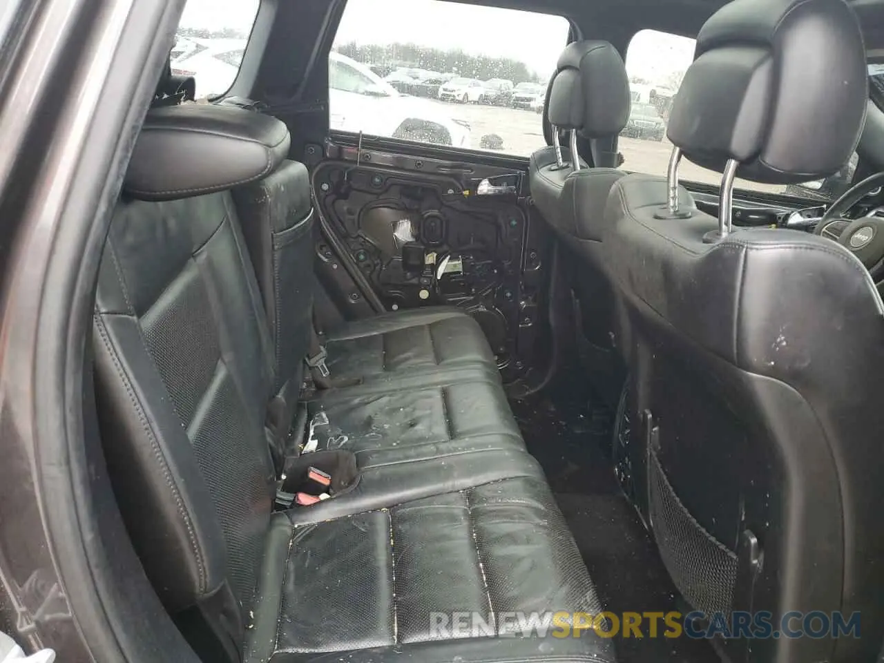 12 fotografías del automóvil dañado 1C4RJEBG2KC789166 JEEP GRAND CHER 2019