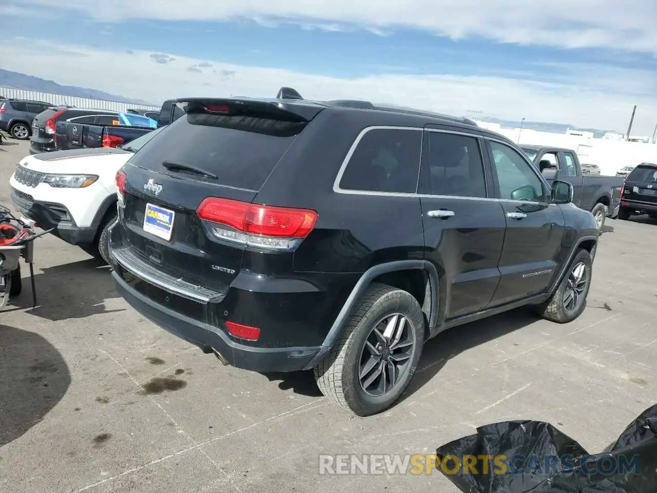 3 fotografías del automóvil dañado 1C4RJEBG3KC680764 JEEP GRAND CHER 2019
