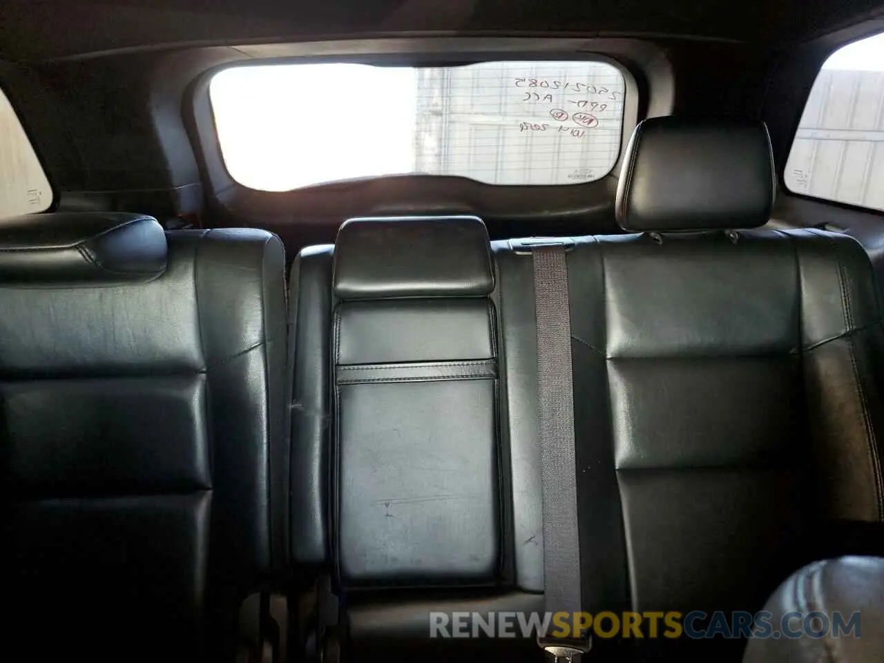 10 fotografías del automóvil dañado 1C4RJEBGXKC656686 JEEP GRAND CHER 2019