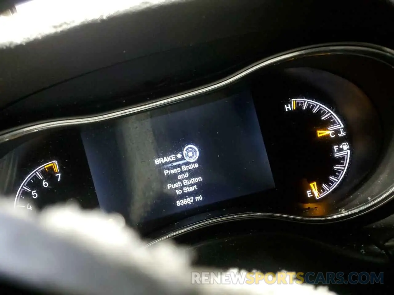 9 fotografías del automóvil dañado 1C4RJFAG0KC775547 JEEP GRAND CHER 2019