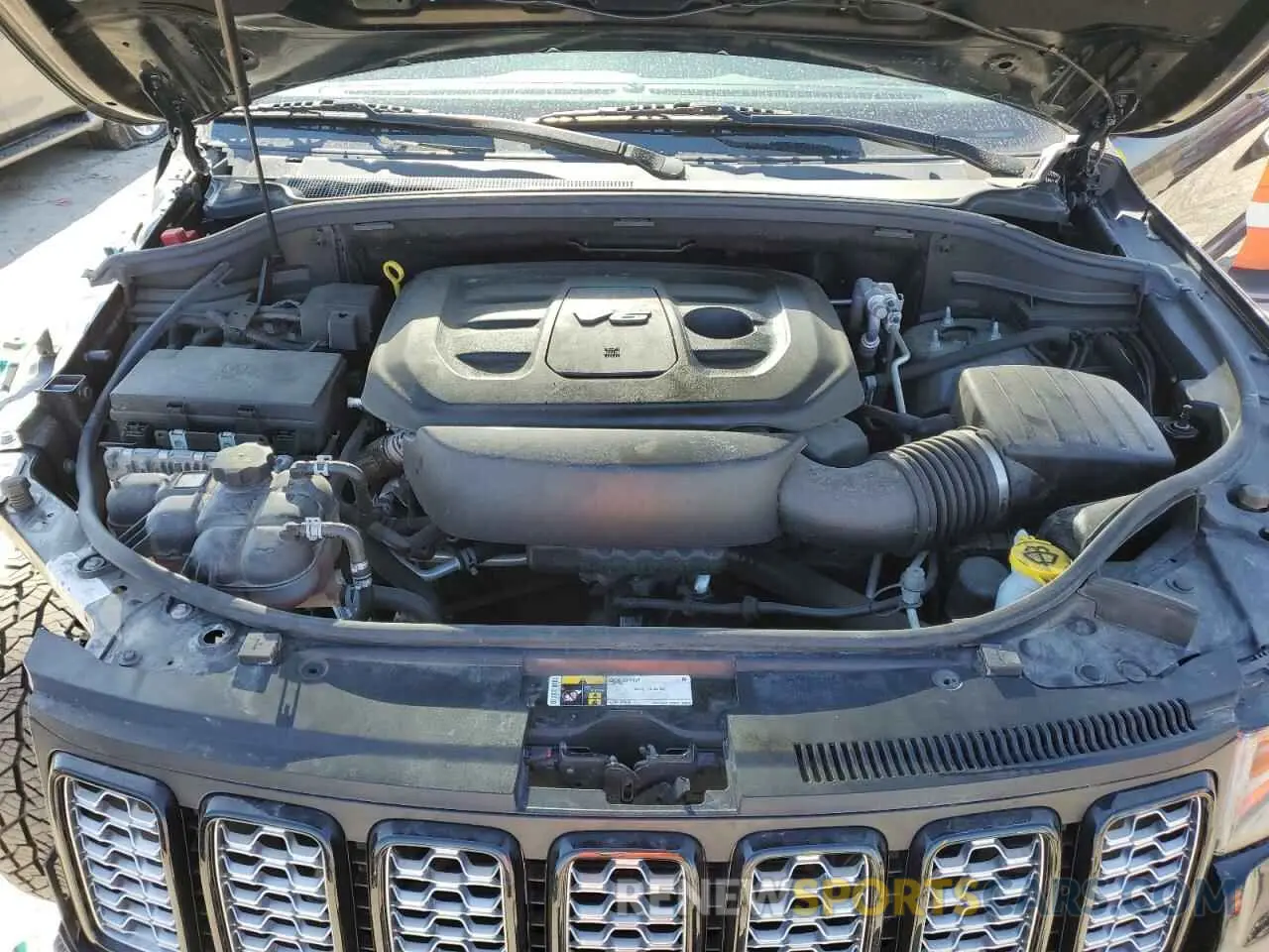 12 fotografías del automóvil dañado 1C4RJFAG1KC819376 JEEP GRAND CHER 2019