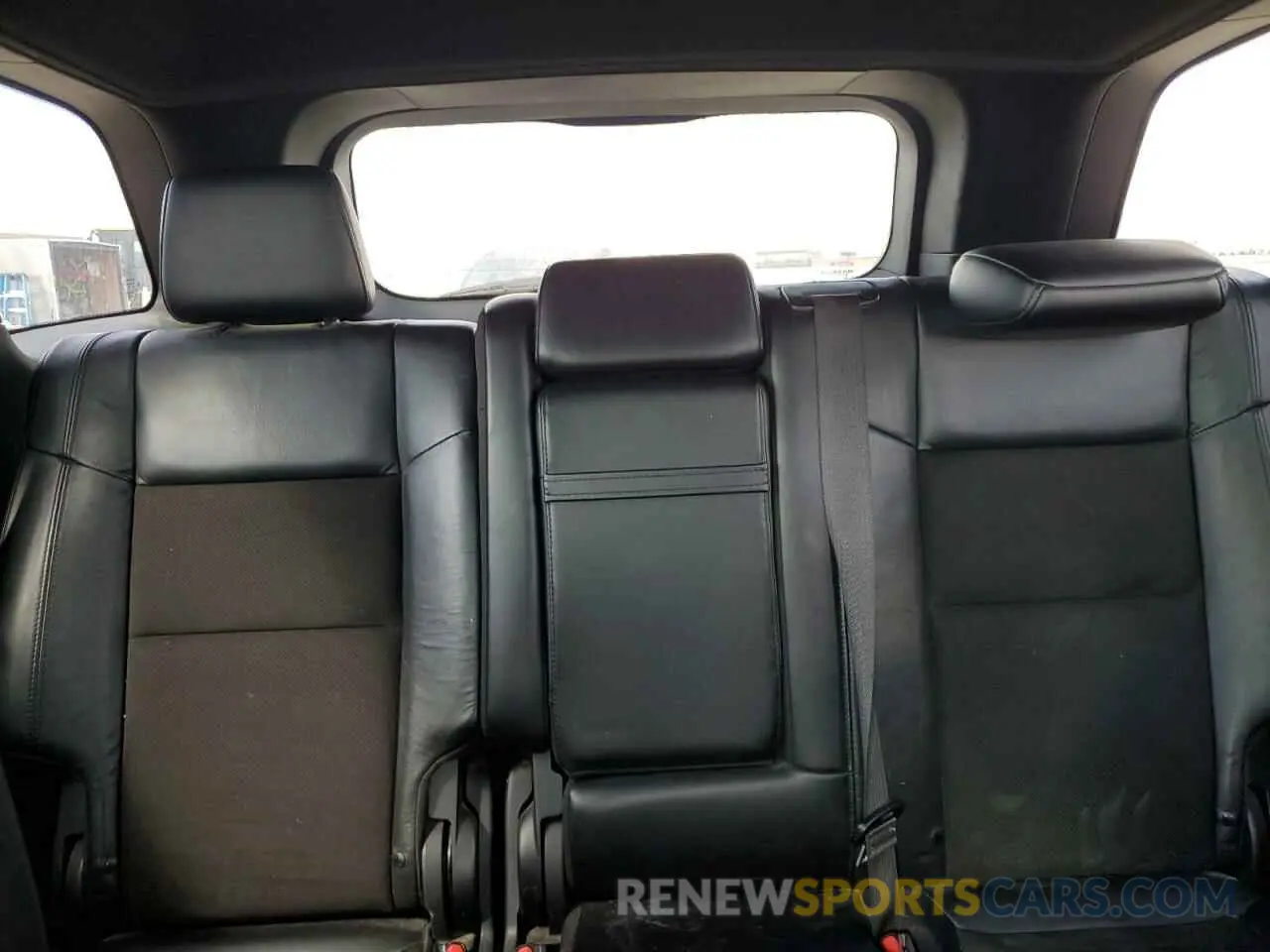 10 fotografías del automóvil dañado 1C4RJFAG1KC837912 JEEP GRAND CHER 2019