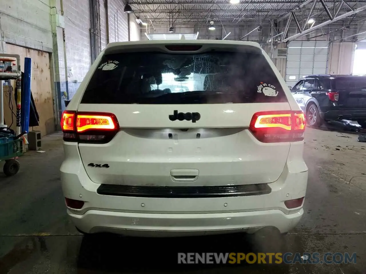 6 fotografías del automóvil dañado 1C4RJFAG5KC565946 JEEP GRAND CHER 2019