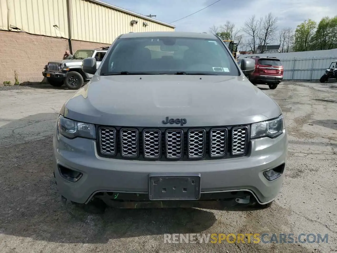 5 fotografías del automóvil dañado 1C4RJFAGXKC727635 JEEP GRAND CHER 2019