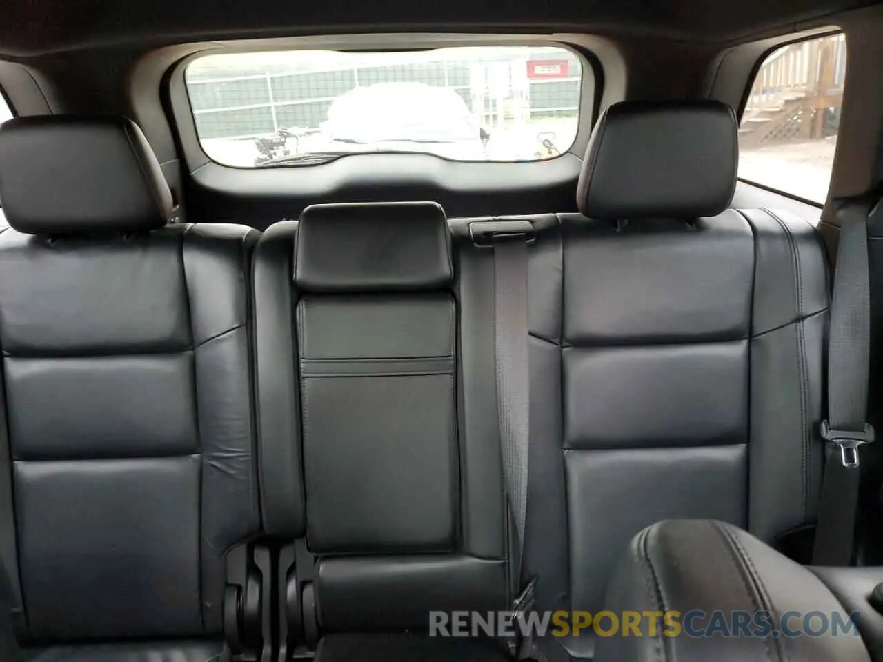 10 fotografías del automóvil dañado 1C4RJFBG0KC696863 JEEP GRAND CHER 2019