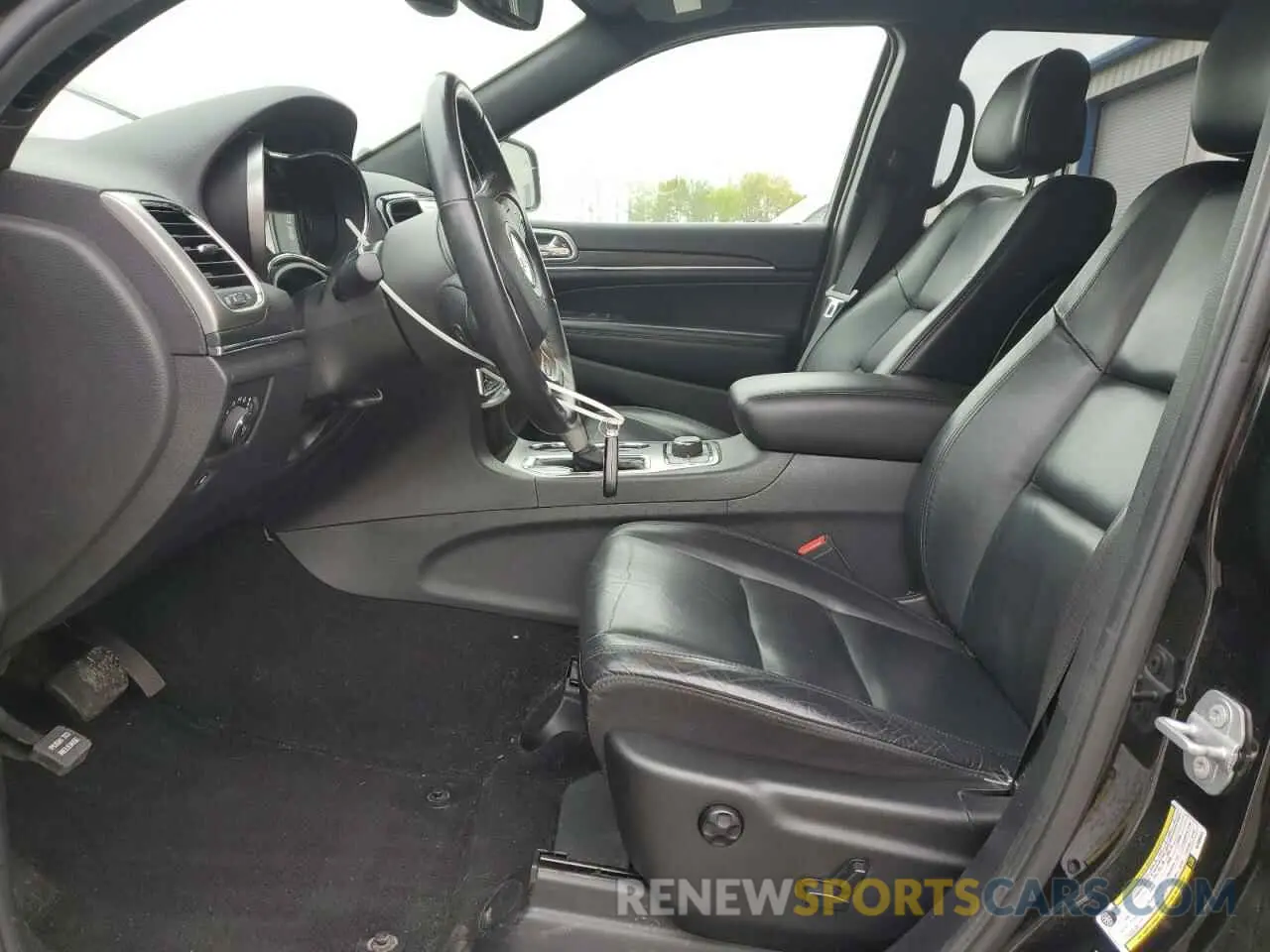 7 fotografías del automóvil dañado 1C4RJFBG0KC696863 JEEP GRAND CHER 2019