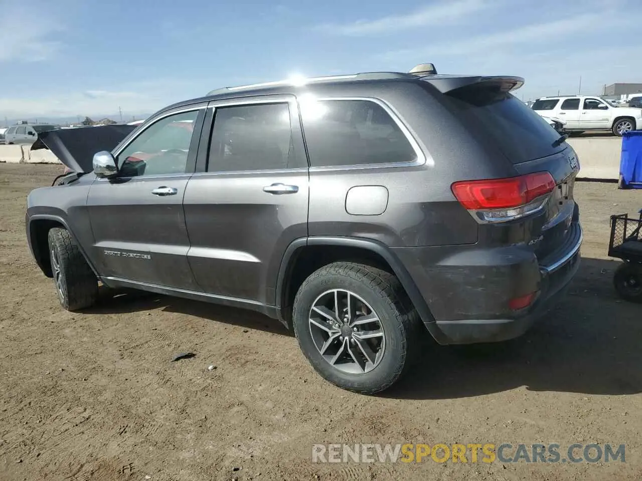 2 fotografías del automóvil dañado 1C4RJFBG0KC728906 JEEP GRAND CHER 2019