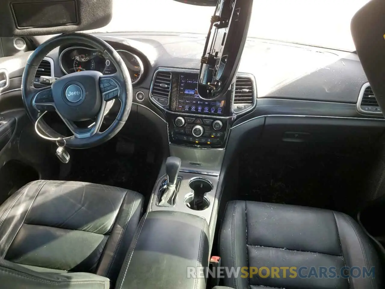8 fotografías del automóvil dañado 1C4RJFBG0KC765356 JEEP GRAND CHER 2019
