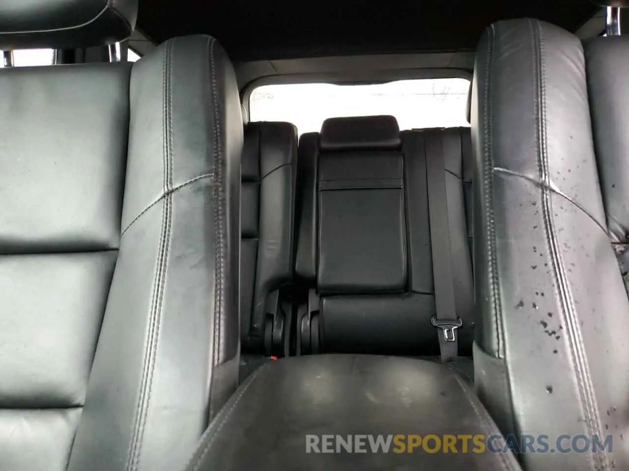 10 fotografías del automóvil dañado 1C4RJFBG0KC784604 JEEP GRAND CHER 2019