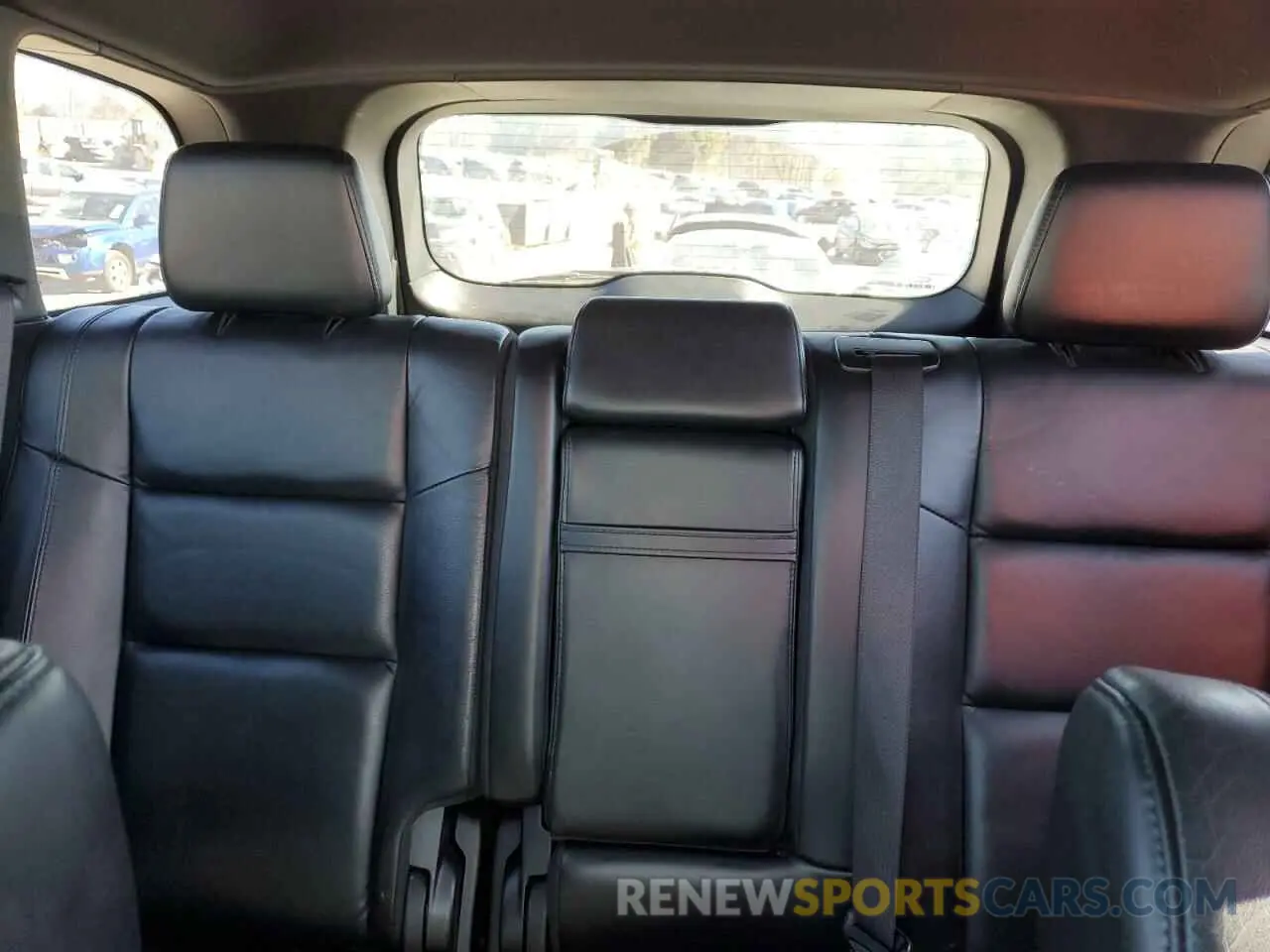10 fotografías del automóvil dañado 1C4RJFBG1KC686066 JEEP GRAND CHER 2019