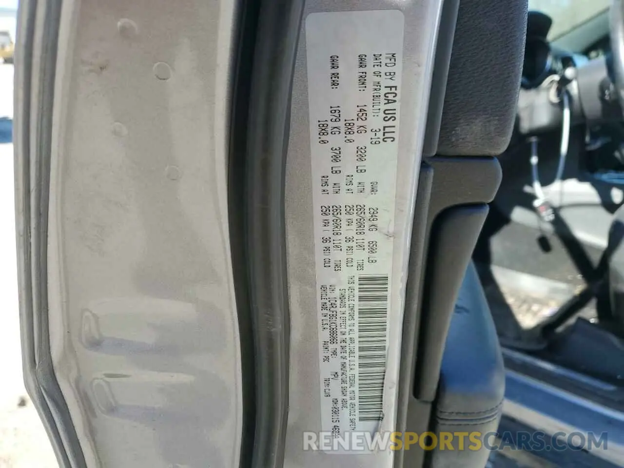 15 fotografías del automóvil dañado 1C4RJFBG1KC686066 JEEP GRAND CHER 2019