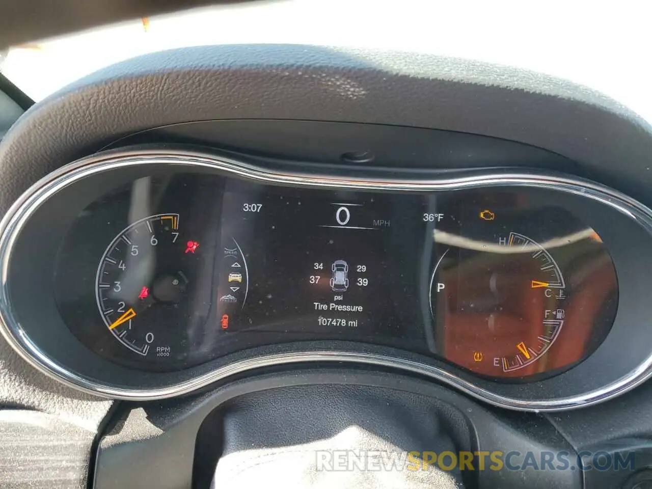 9 fotografías del automóvil dañado 1C4RJFBG1KC686066 JEEP GRAND CHER 2019