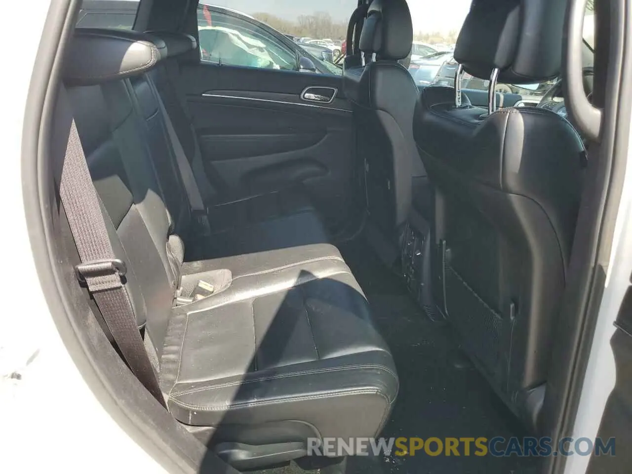 10 fotografías del automóvil dañado 1C4RJFBG1KC724010 JEEP GRAND CHER 2019